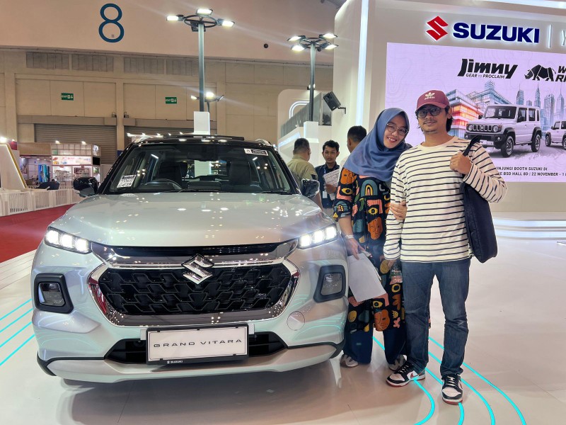 Pengunjung GJAW 2024 antusias ikut Test Drive Suzuki (foto/ist)